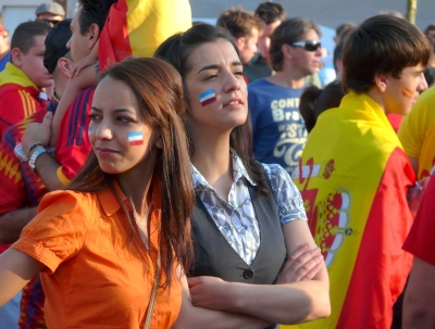 Supporters op betaling van Qatar te zien in Oranjeshirt op het WK